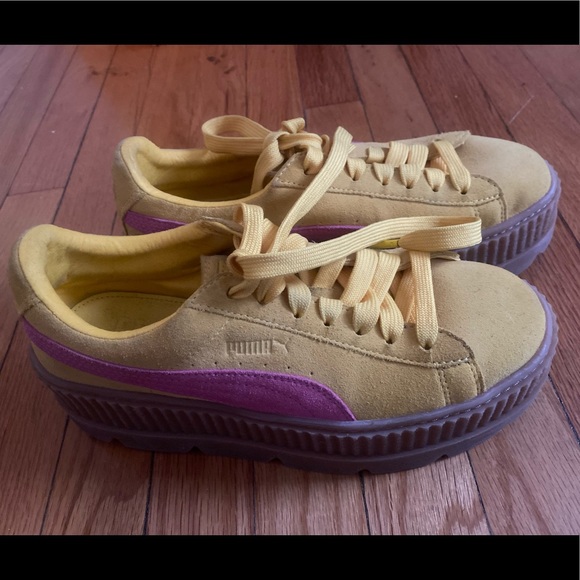 Puma X Fenty By Rihanna Cleated
Creeper Lace Up Suede Yellow Sz 9.5 - Picture 14 of 16